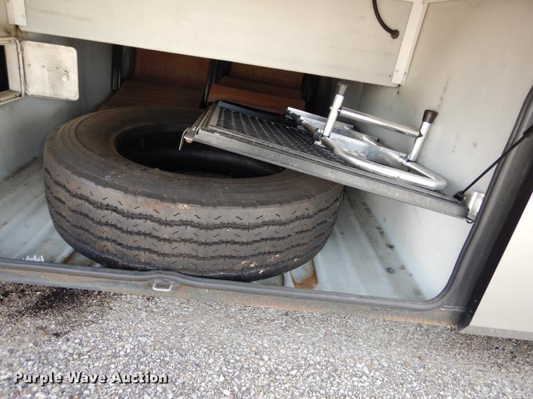 image for item DE1784 2002 Monaco Road Master Diplomat RV