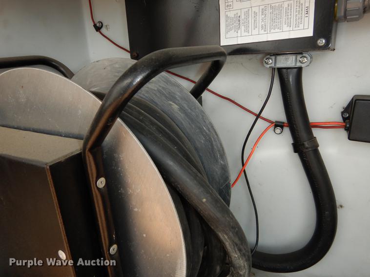 image for item DE1784 2002 Monaco Road Master Diplomat RV