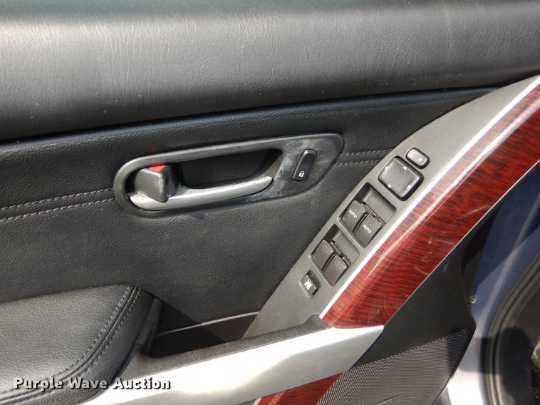 image for item DE1803 2007 Mazda CX9 SUV