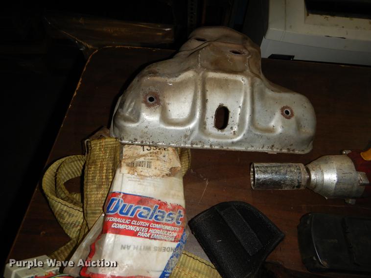 image for item EK9323 Tools and equipment