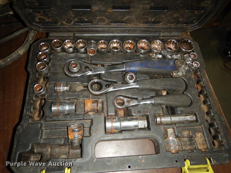 image for item EK9323 Tools and equipment