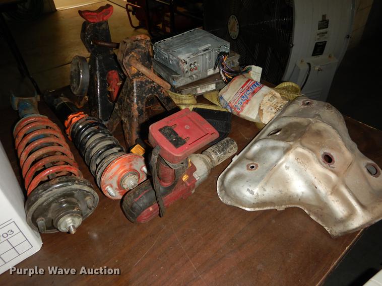 image for item EK9323 Tools and equipment