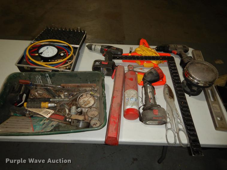 image for item EK9324 Tools and equipment