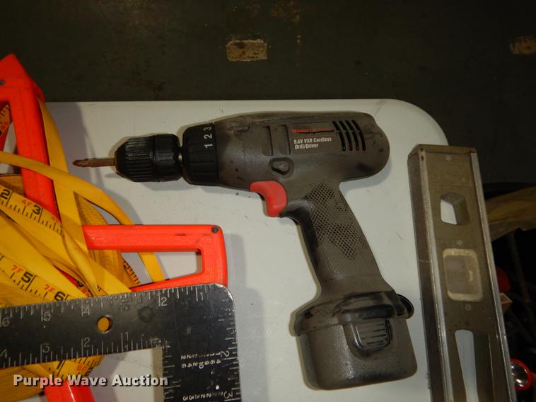 image for item EK9324 Tools and equipment
