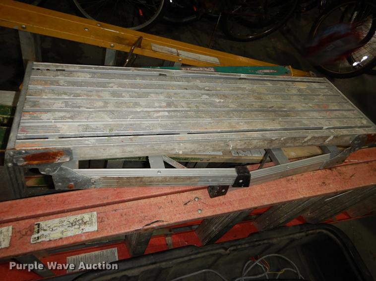 image for item EK9335 (6) step ladders