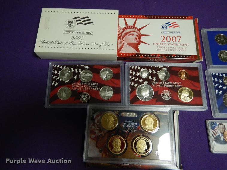 image for item EK9348 Mint proof sets