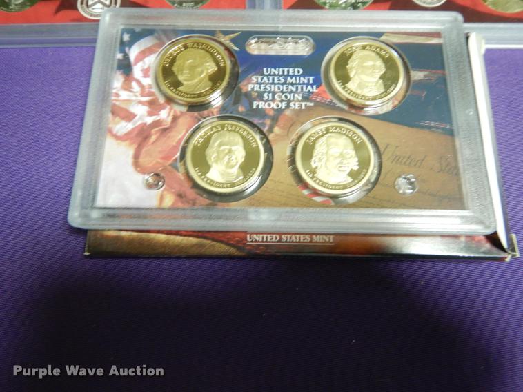 image for item EK9348 Mint proof sets