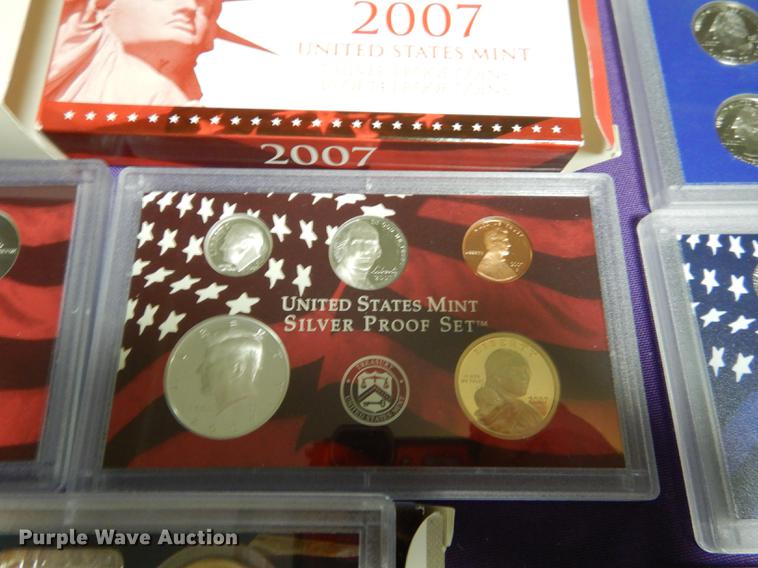 image for item EK9348 Mint proof sets