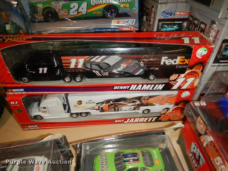 image for item EK9391 Collectibles and supplies