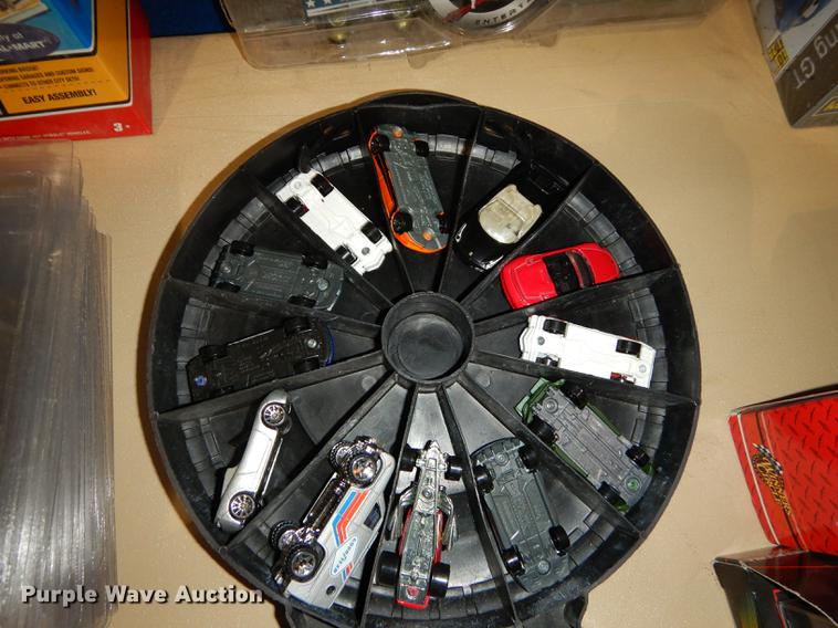 image for item EK9391 Collectibles and supplies