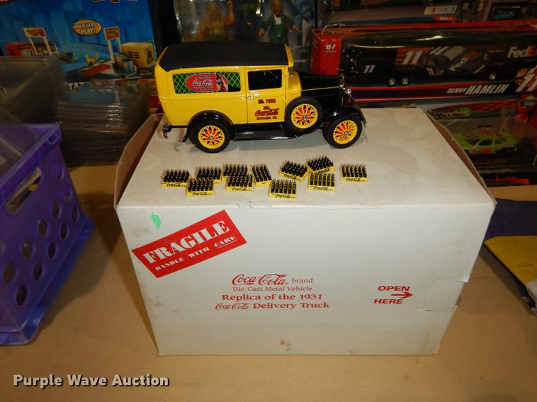 image for item EK9391 Collectibles and supplies