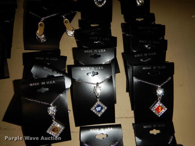 image for item EK9393 Licensed collegiate jewelry