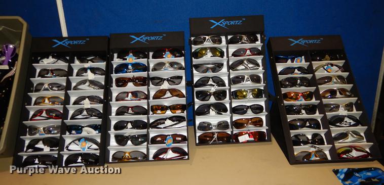 image for item EK9406 Sunglasses and displays