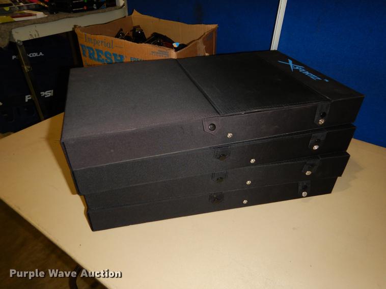 image for item EK9406 Sunglasses and displays