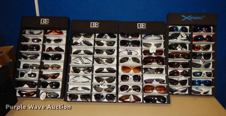 image for item EK9406 Sunglasses and displays