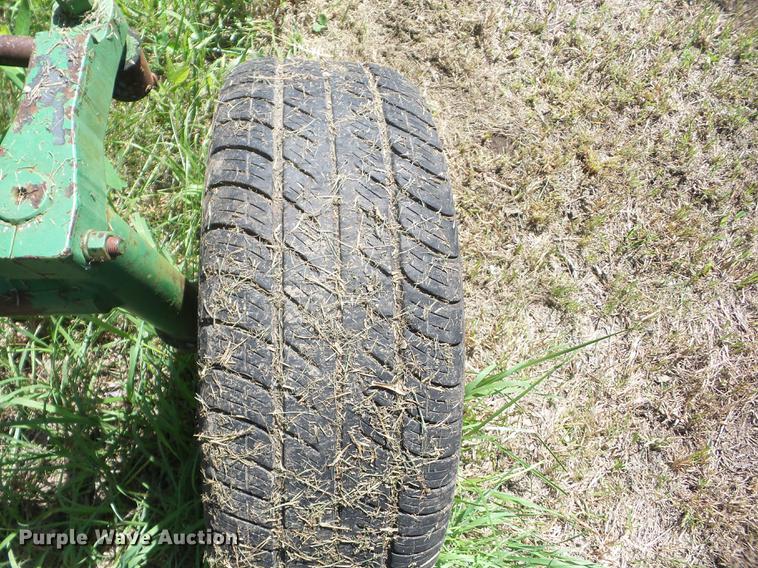 image for item BI9508 John Deere 3010 tractor