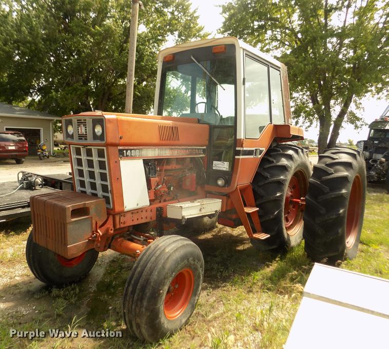 image for item DB8699 1979 International 1486 tractor