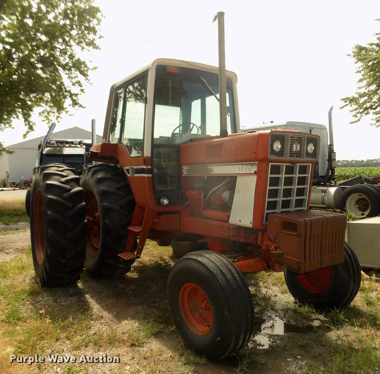 image for item DB8699 1979 International 1486 tractor