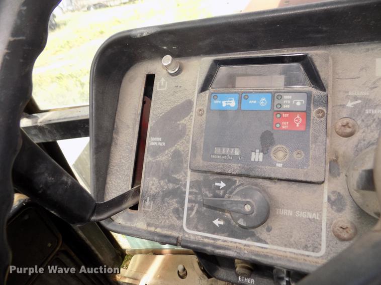 image for item DB8699 1979 International 1486 tractor