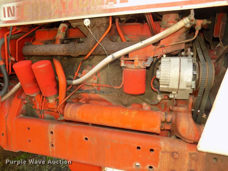image for item DB8699 1979 International 1486 tractor