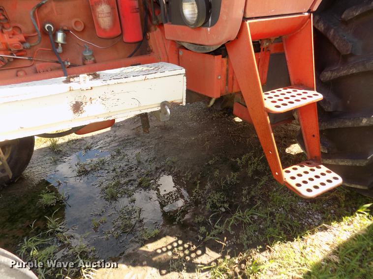 image for item DB8699 1979 International 1486 tractor