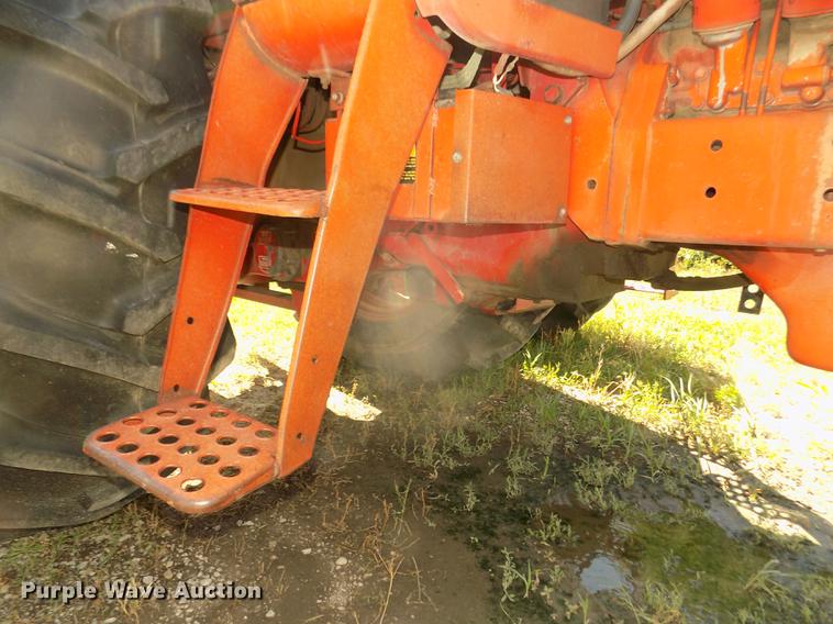 image for item DB8699 1979 International 1486 tractor