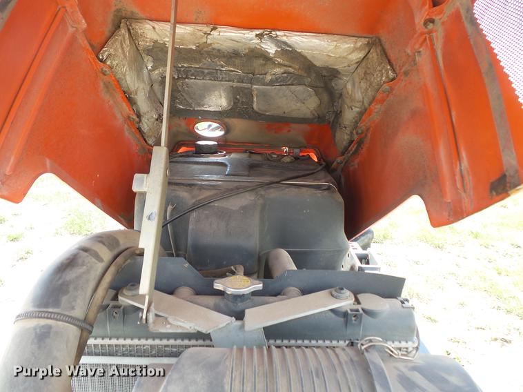 image for item DC4719 Kubota M5700 MFWD tractor