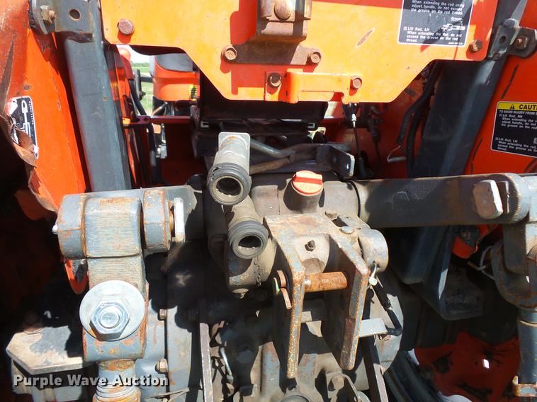 image for item DC4719 Kubota M5700 MFWD tractor