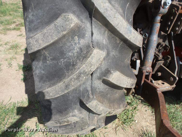 image for item DC4719 Kubota M5700 MFWD tractor