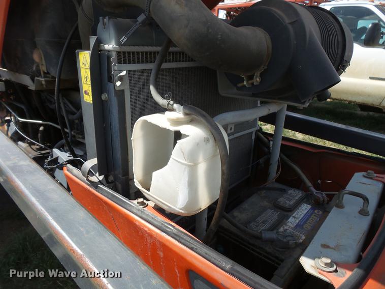 image for item DC4719 Kubota M5700 MFWD tractor