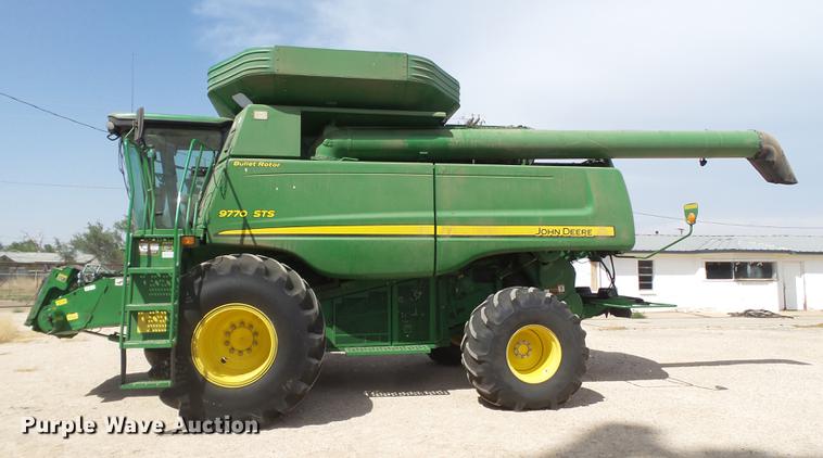 image for item DD1143 2008 John Deere 9770 combine