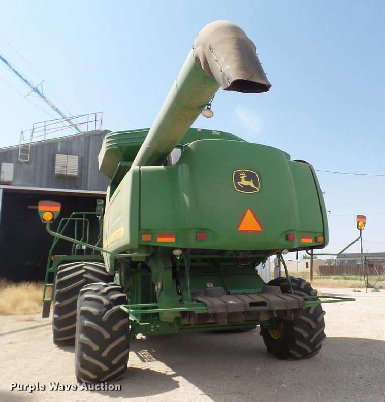 image for item DD1143 2008 John Deere 9770 combine