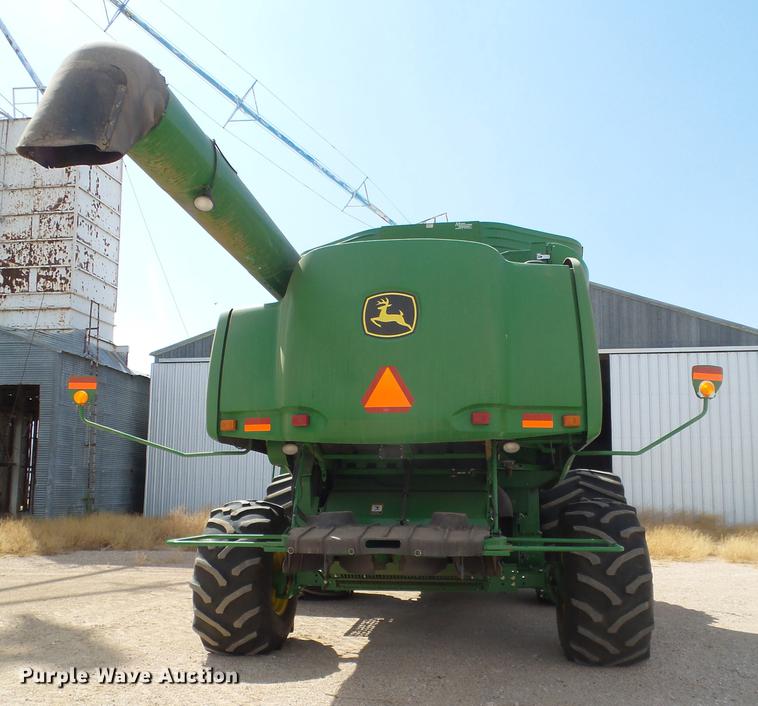 image for item DD1143 2008 John Deere 9770 combine