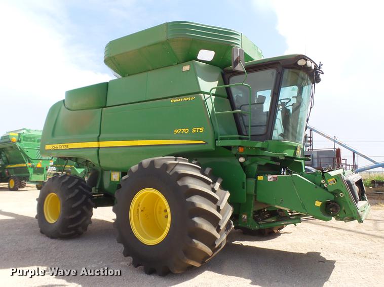 image for item DD1143 2008 John Deere 9770 combine