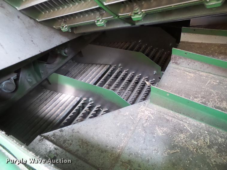 image for item DD1143 2008 John Deere 9770 combine