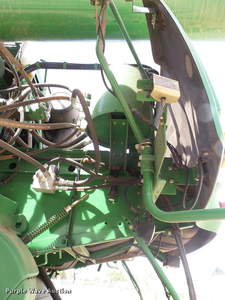 image for item DD1143 2008 John Deere 9770 combine