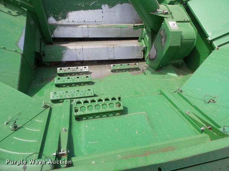 image for item DD1143 2008 John Deere 9770 combine