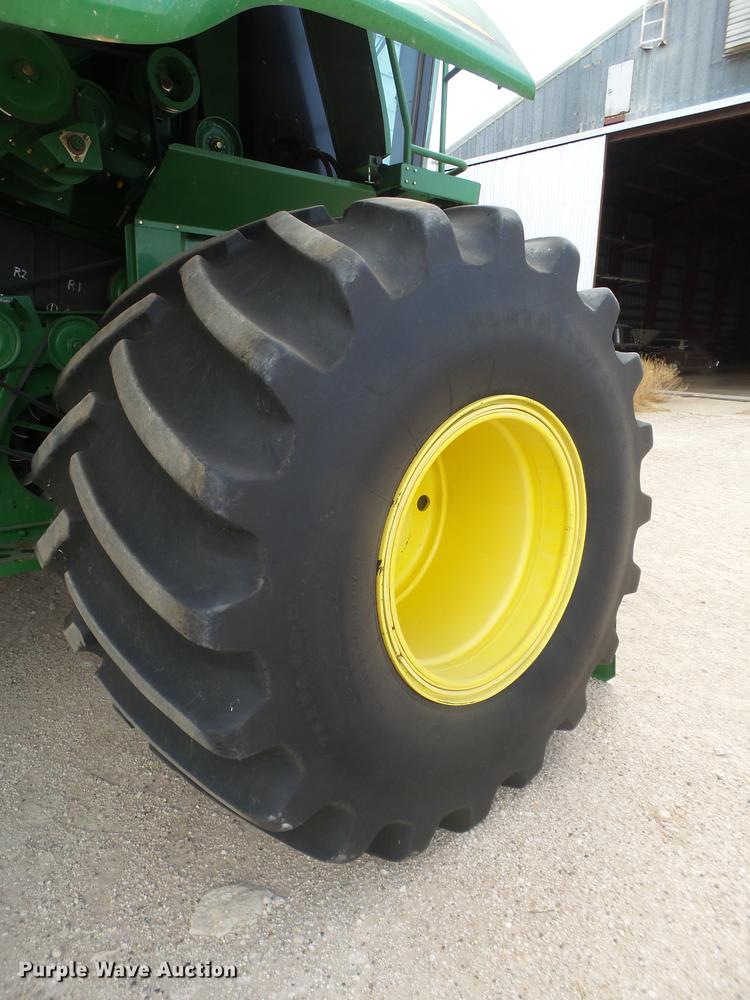 image for item DD1143 2008 John Deere 9770 combine