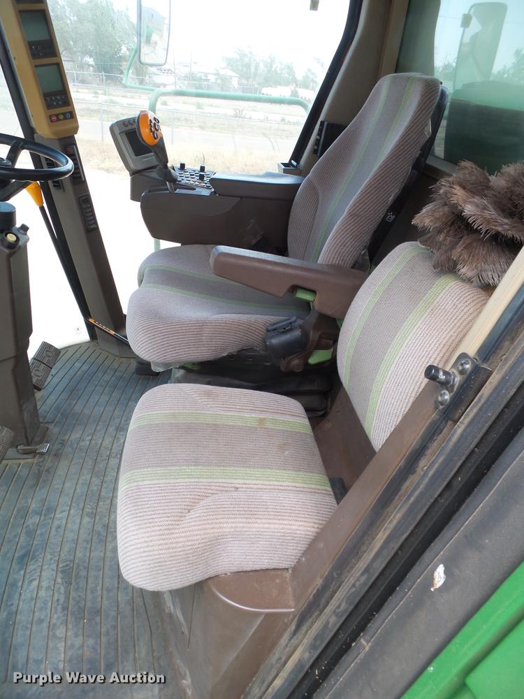 image for item DD1143 2008 John Deere 9770 combine