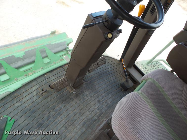 image for item DD1143 2008 John Deere 9770 combine