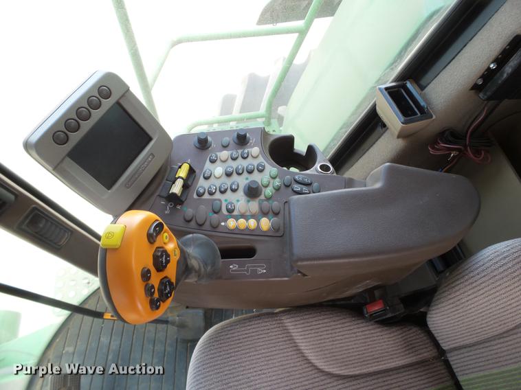 image for item DD1143 2008 John Deere 9770 combine