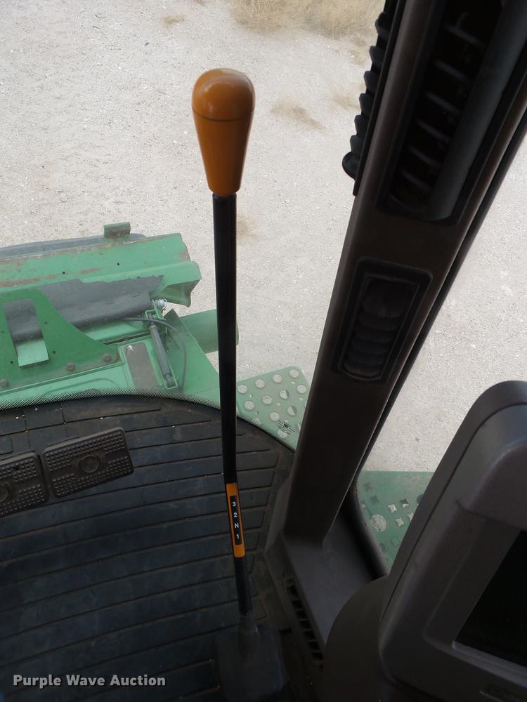 image for item DD1143 2008 John Deere 9770 combine