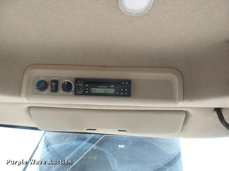 image for item DD1143 2008 John Deere 9770 combine