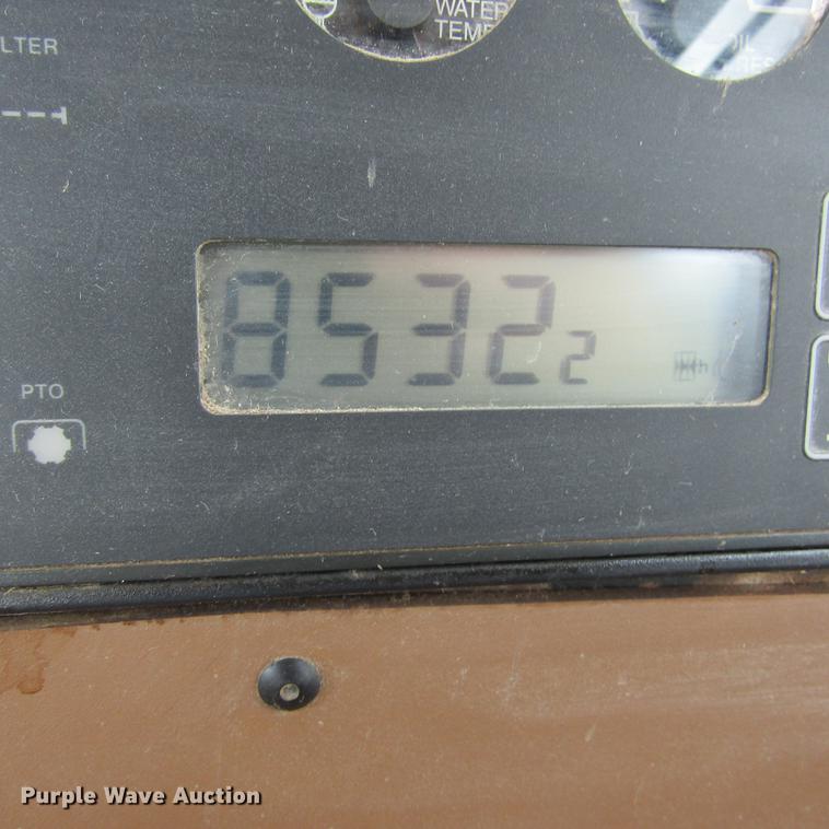 image for item DD2679 1998 John Deere 9300 4WD tractor