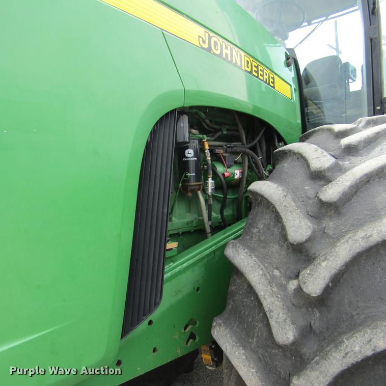 image for item DD2679 1998 John Deere 9300 4WD tractor