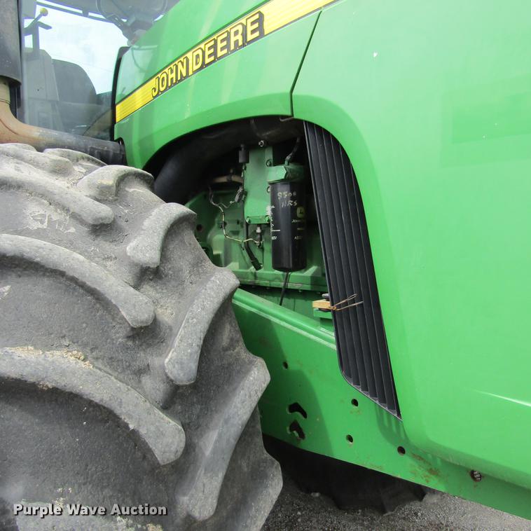 image for item DD2679 1998 John Deere 9300 4WD tractor