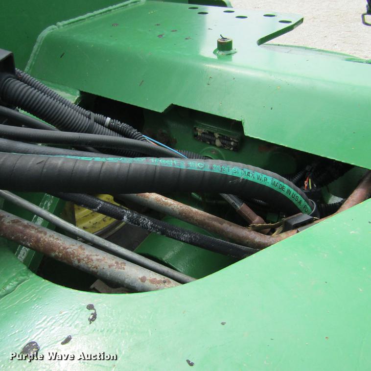 image for item DD2679 1998 John Deere 9300 4WD tractor