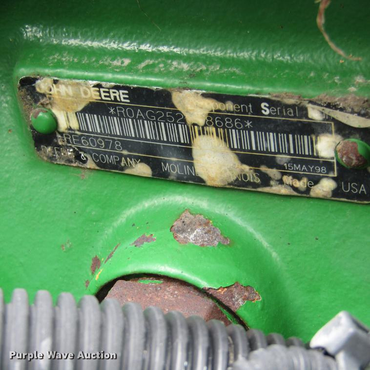 image for item DD2679 1998 John Deere 9300 4WD tractor