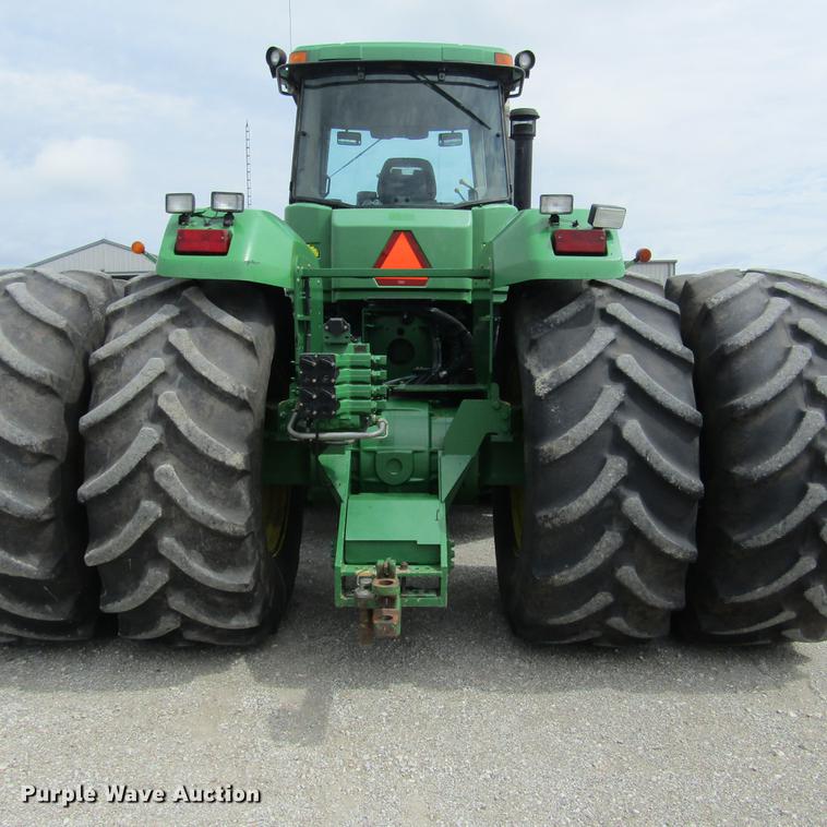 image for item DD2679 1998 John Deere 9300 4WD tractor