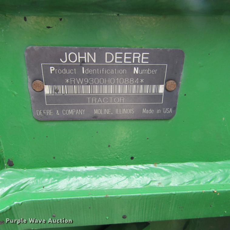 image for item DD2679 1998 John Deere 9300 4WD tractor